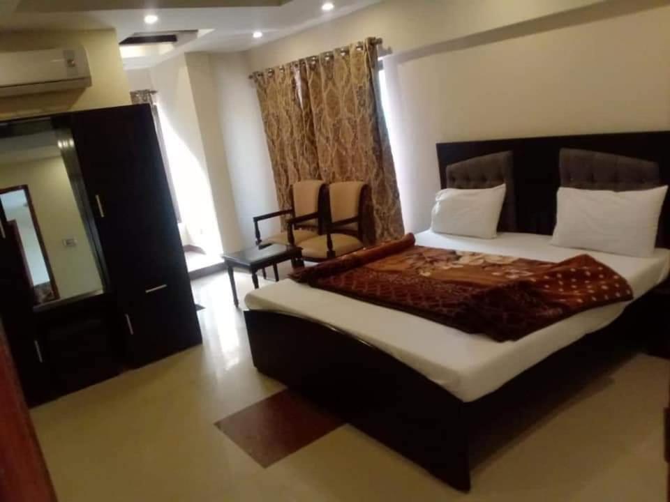 Pak Hotel Iszlámábád Kültér fotó
